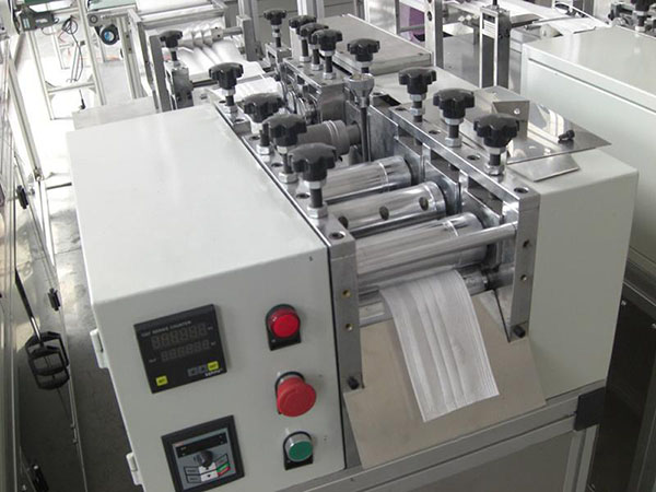 Non-woven Fabric Face Mask Pleating Machine